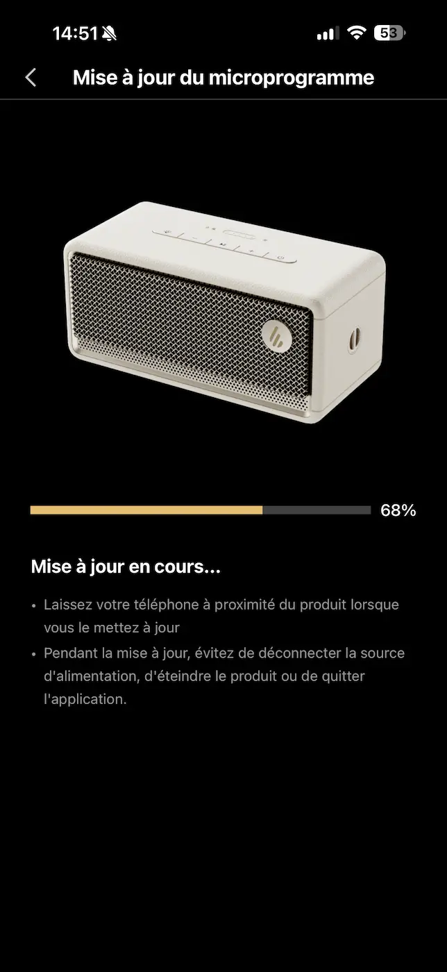 Mise à jour du micrologiciel de l’Edifier ES60 en cours dans l’application ConneX